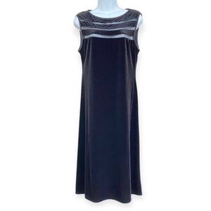 Black Velvet Sleeveless LBD Cocktail Dress 10